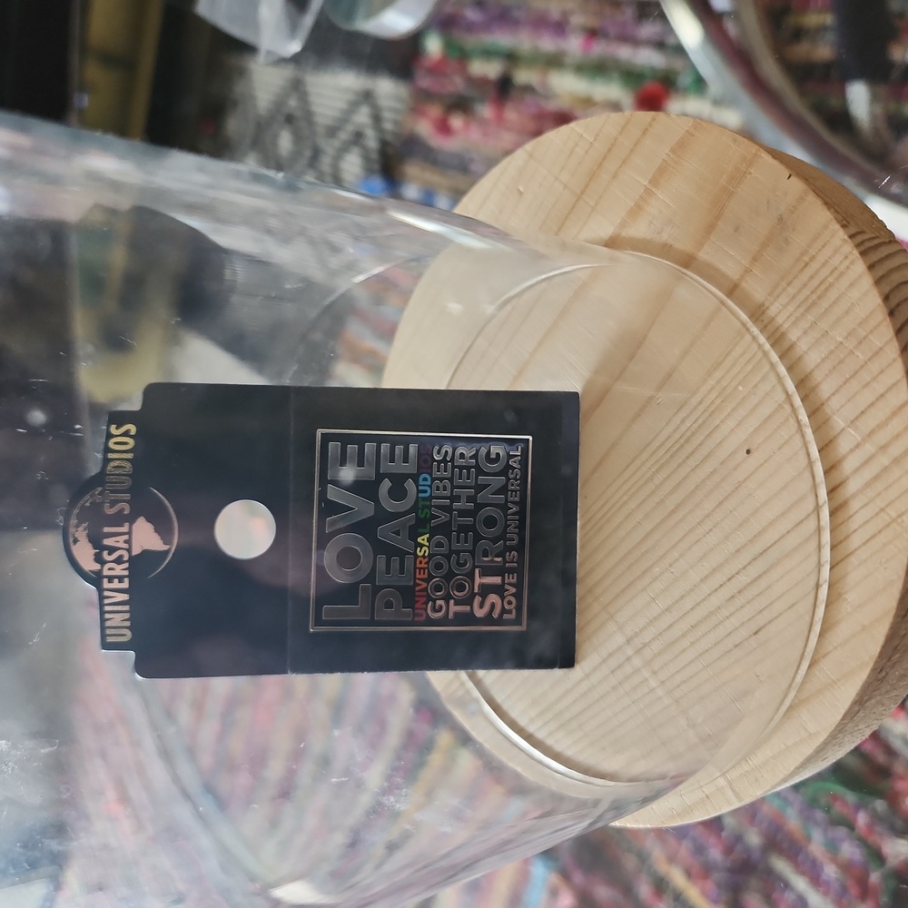 1 cool 😎 pin
